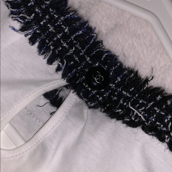 Beautiful Chanel top white 💯🥰